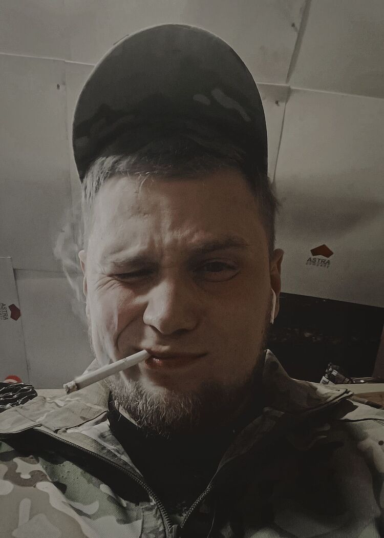  46652213  , 29 ,    