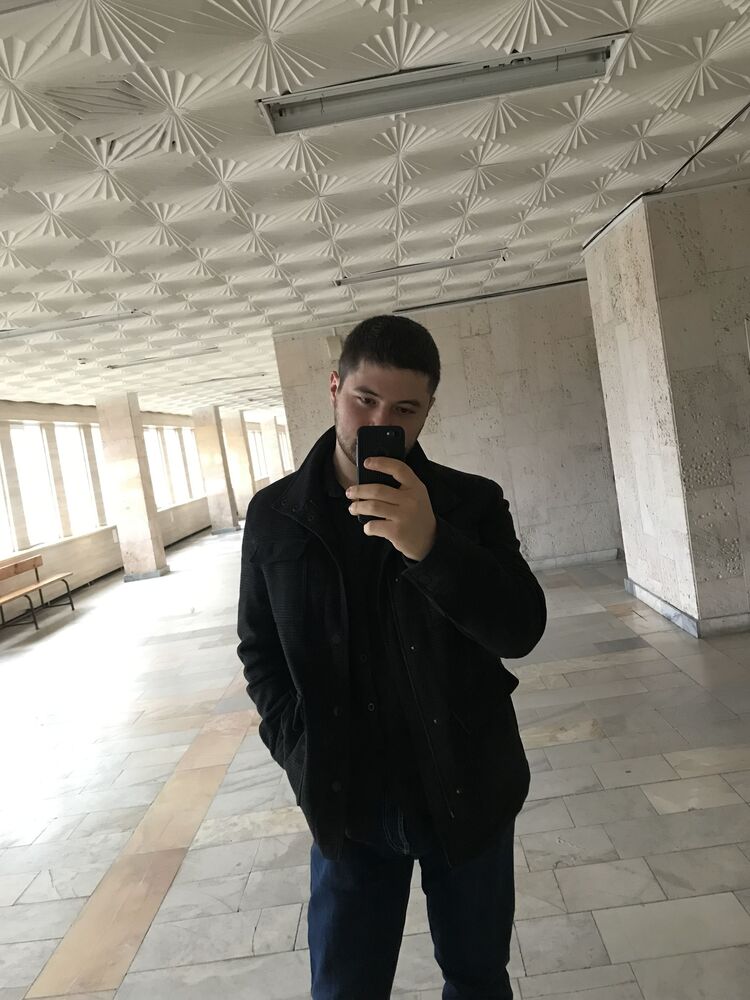  34652713  , 28 ,    