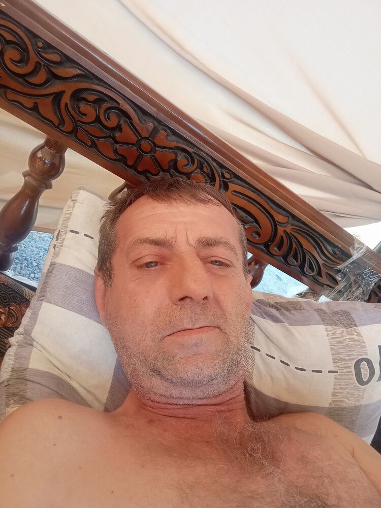  40759443  , 54 ,    