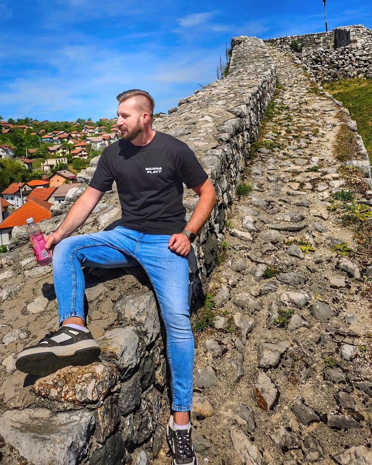 ���� 42995473 ������� ������, 37 ���, ���� ���������� � �������