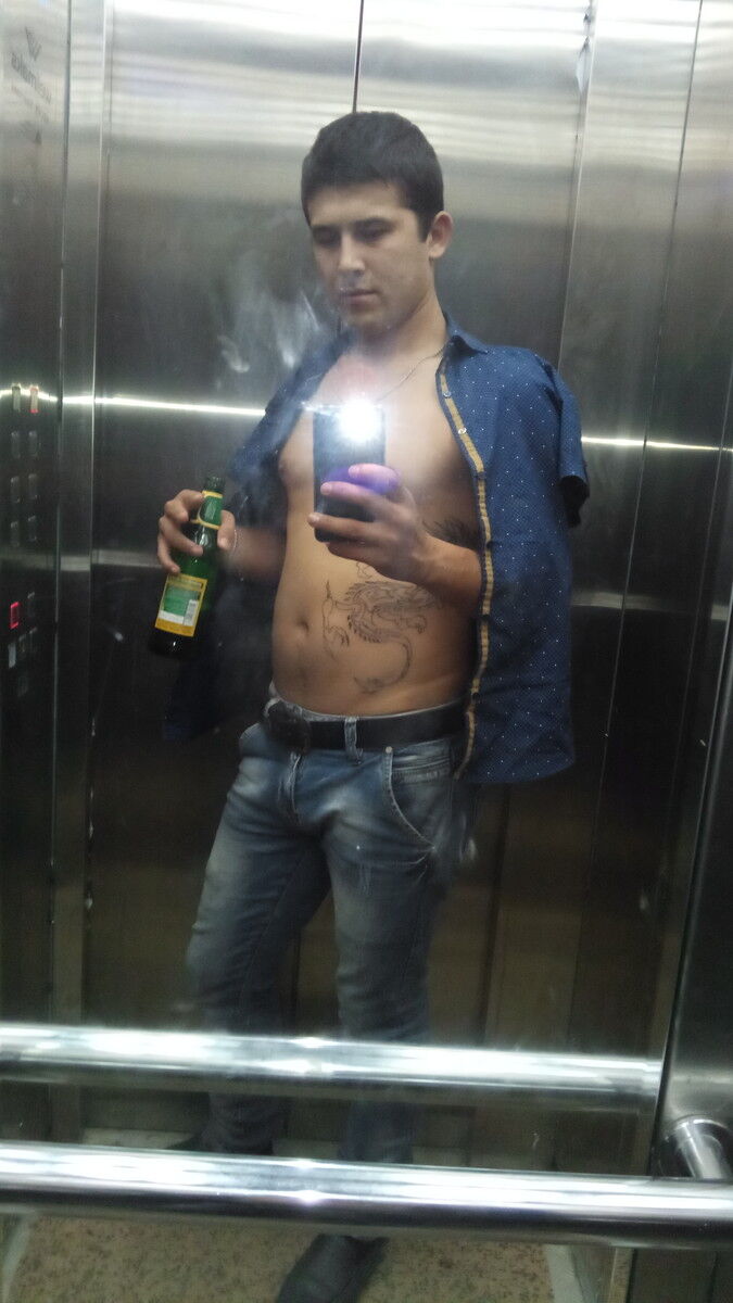  ,   Mixail, 32 ,   , 