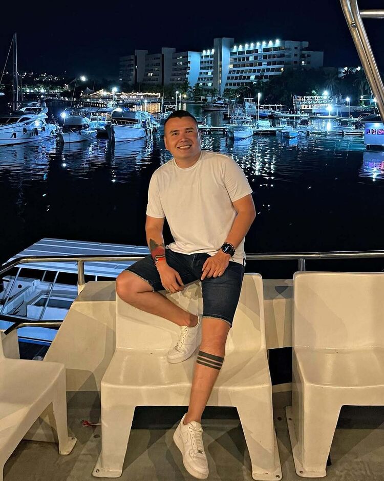  ,   , 37 ,   c 
