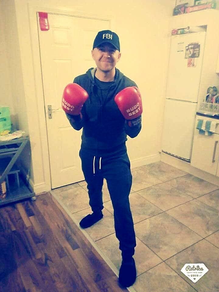  ,   Alex, 41 ,   ,   , c 