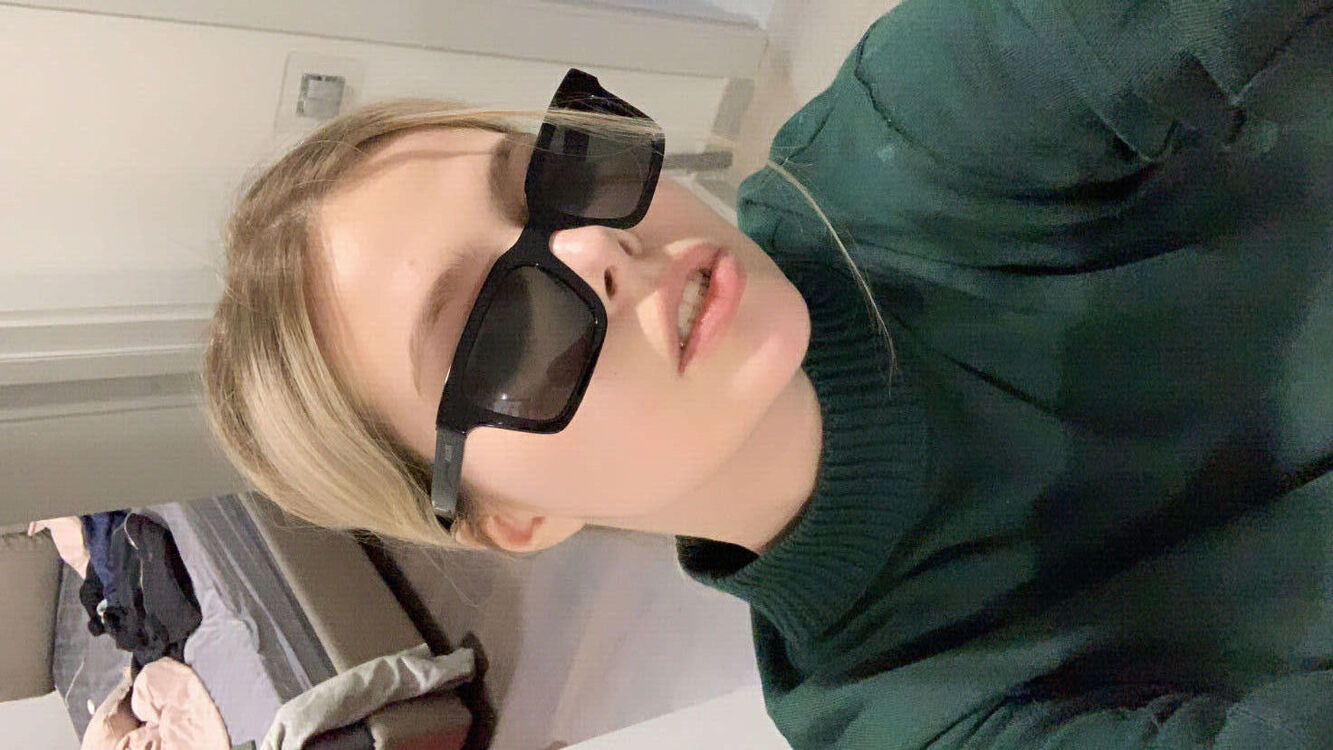 ,   , 24 ,   ,   
