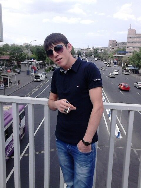  ,   Ando, 32 ,   ,   , c , 