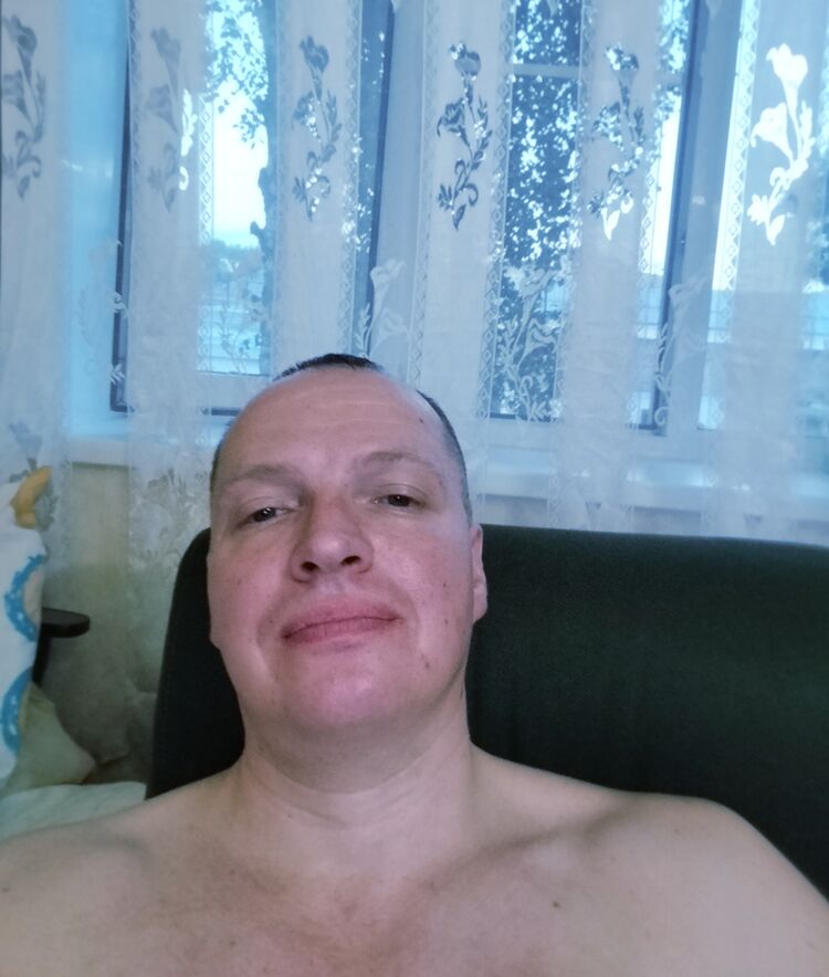   ,   Russlan, 47 ,   ,   