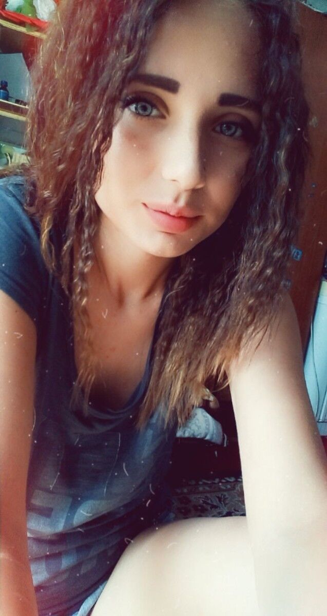  18559093  , 25 ,    