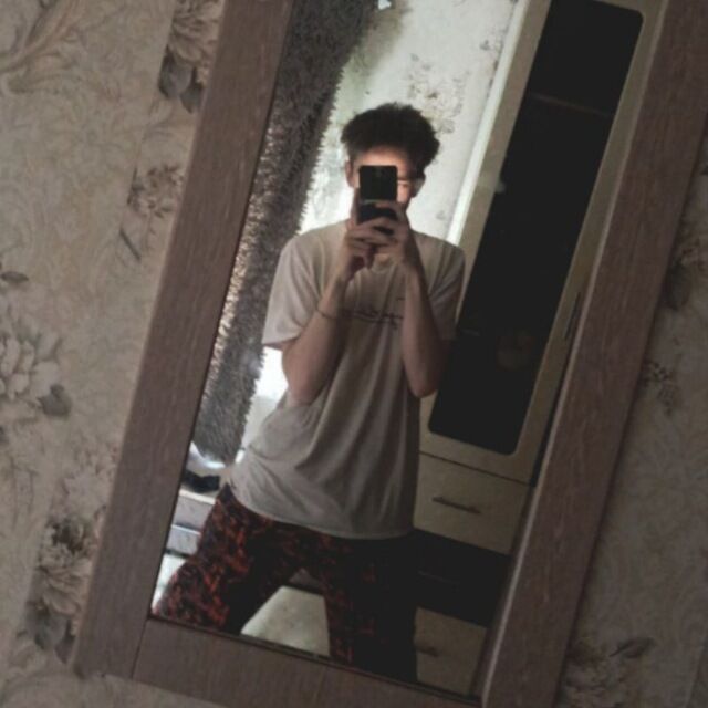  ,   Dima, 18 ,   