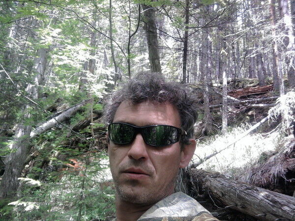  ,   Alex, 52 ,   