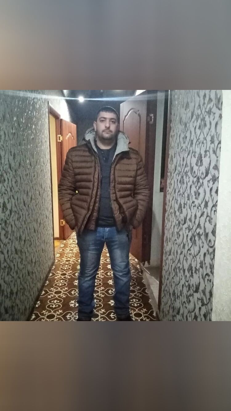  ,   Andranik, 34 ,   ,   