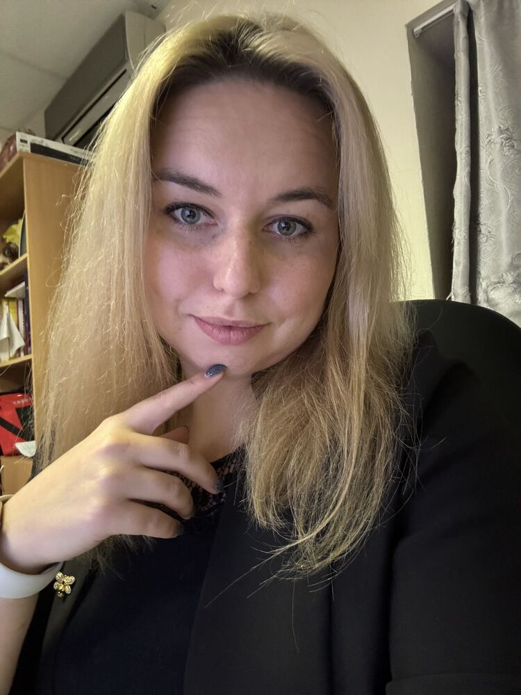  54284973  , 32 ,    -