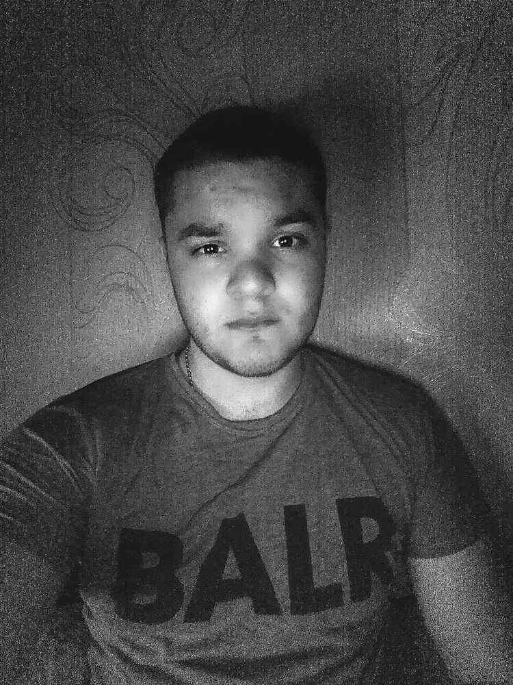  18931483  Yaroslav, 28 ,    