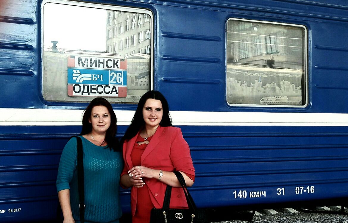  ,   Elena, 32 ,  