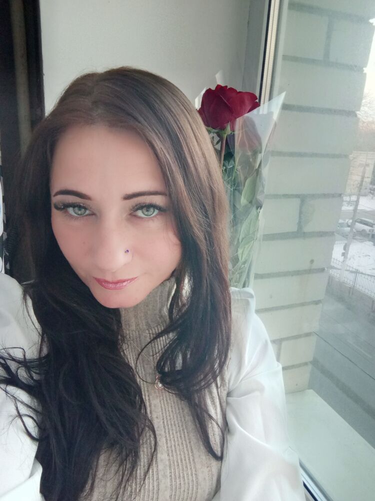  49625483  , 38 ,    