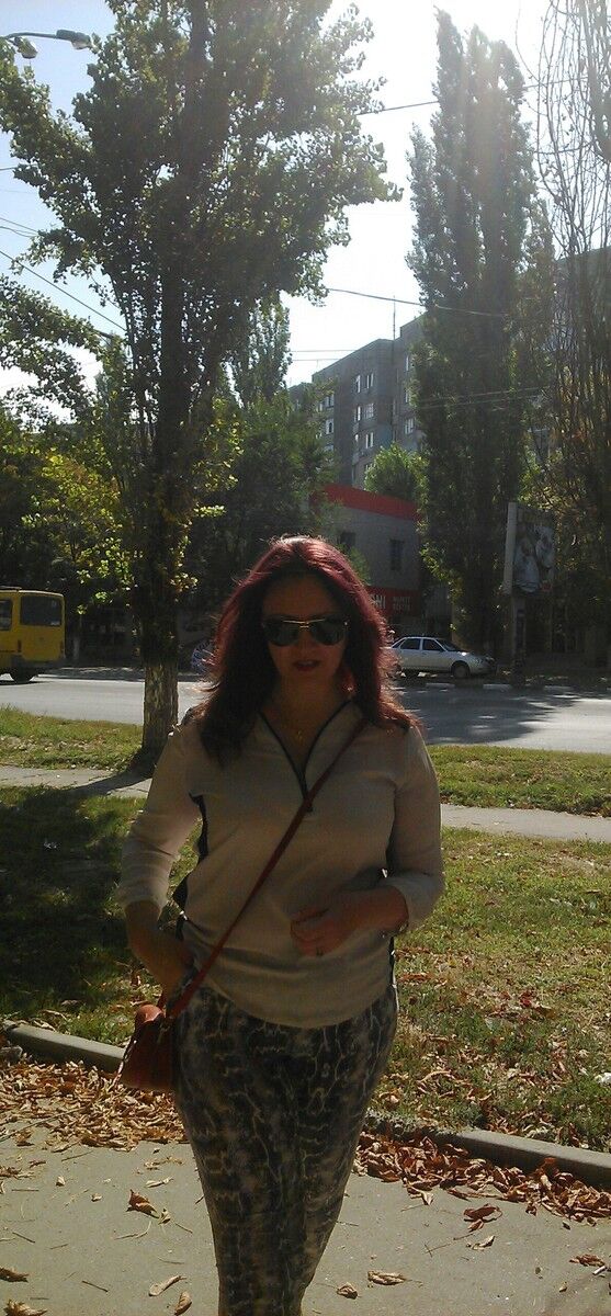  ,   Elena, 47 ,     , c 