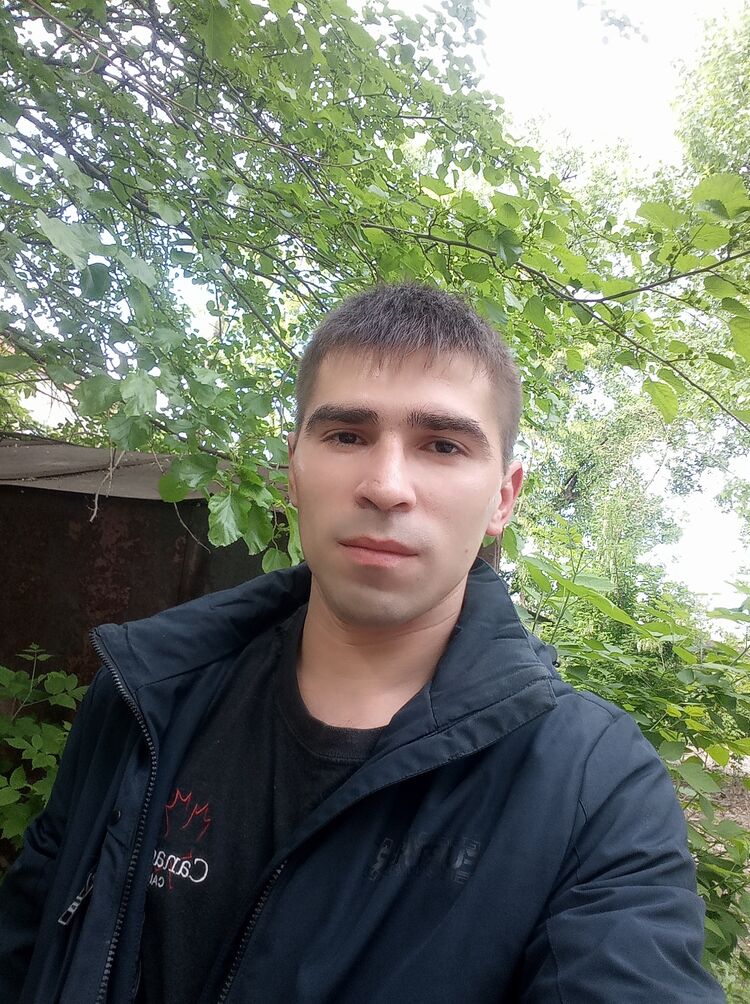  52265223  , 33 ,    