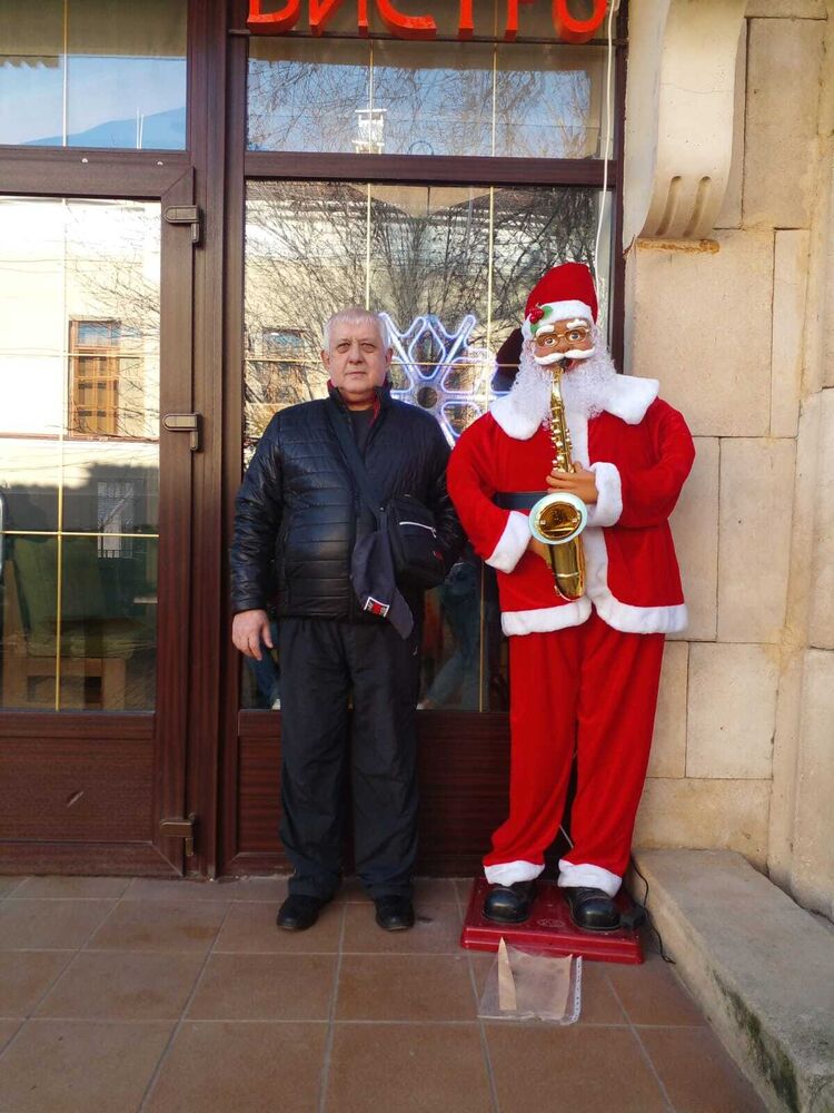 ,   Aleksandr, 59 ,   ,   , 