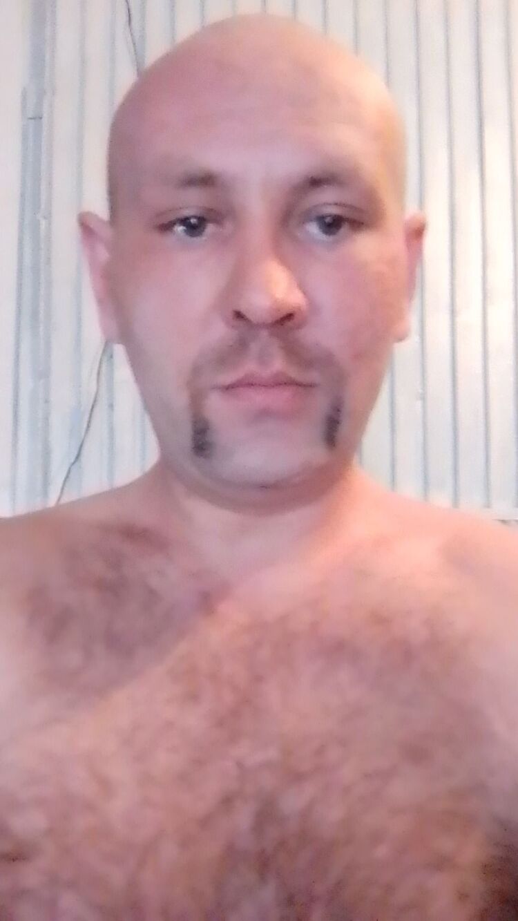  38964393  , 32 ,    