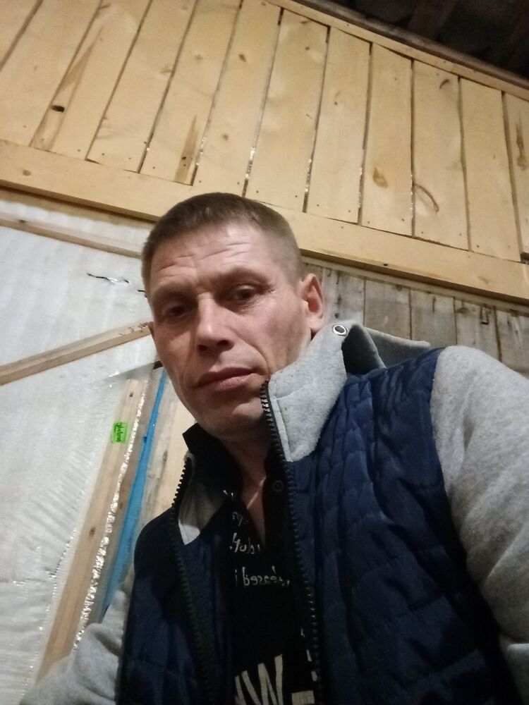  49638363  , 40 ,    