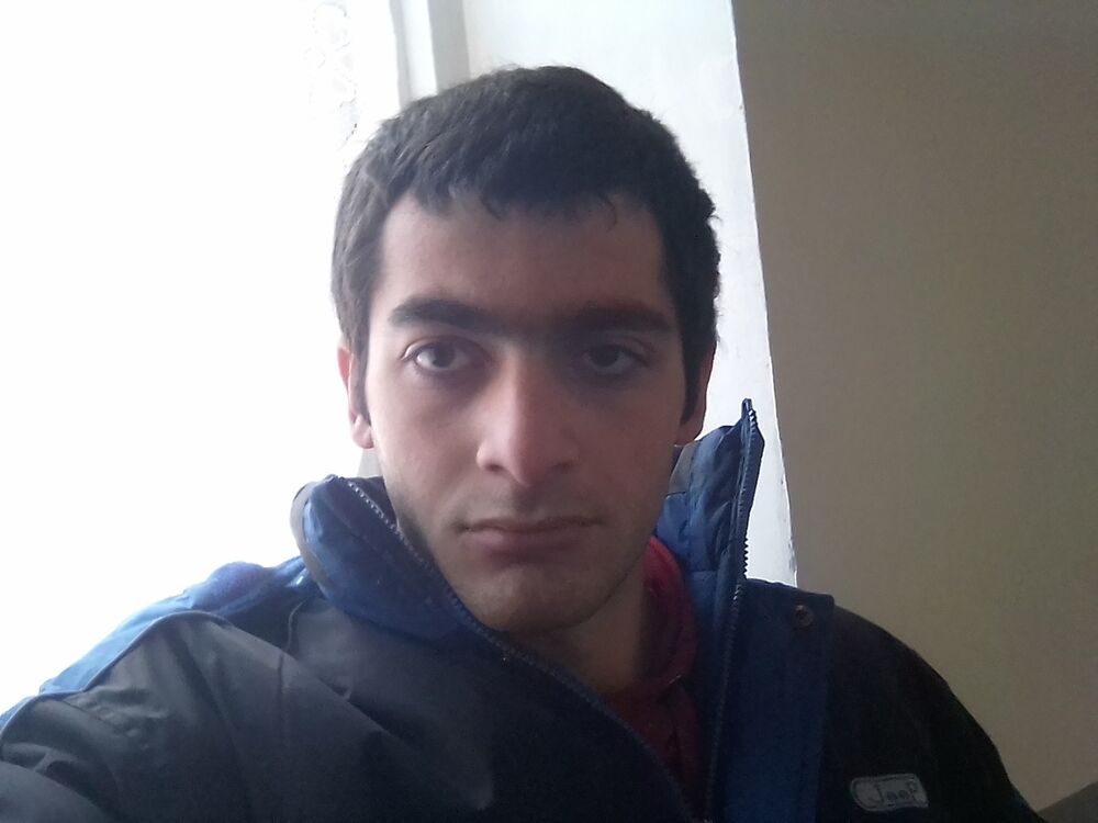 ,   Narek, 40 ,   ,   , c 