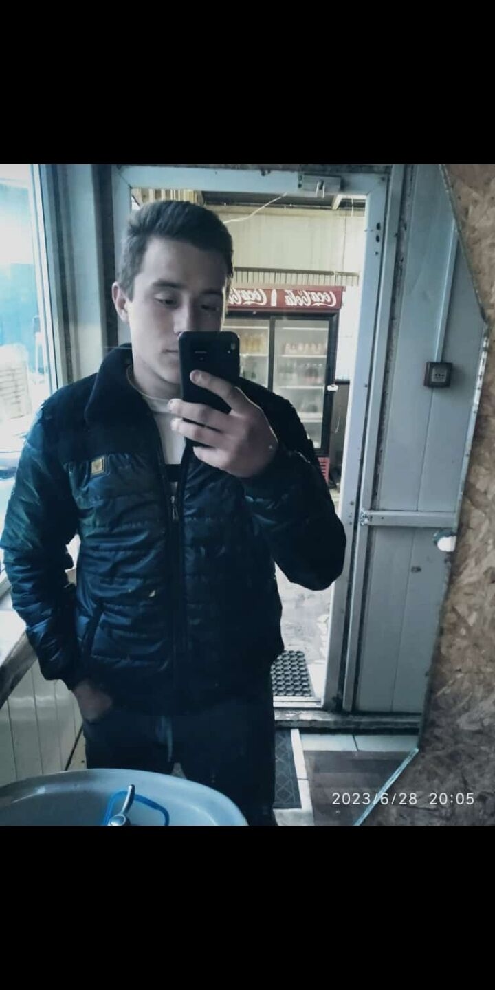  35651963  , 25 ,    