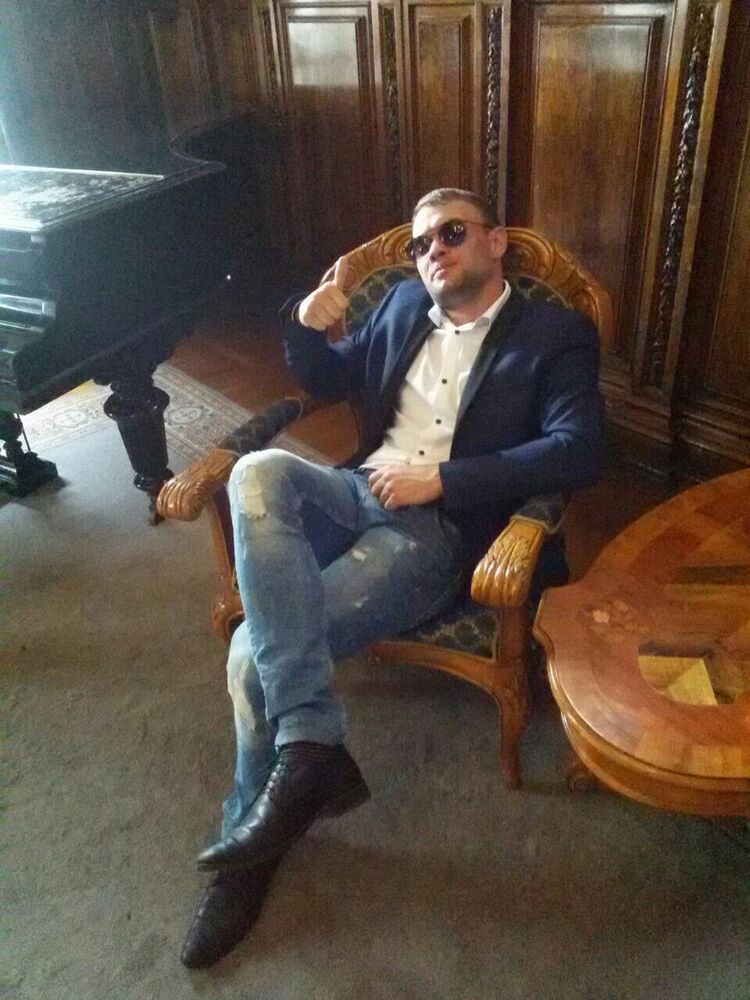  19167693  , 36 ,    -