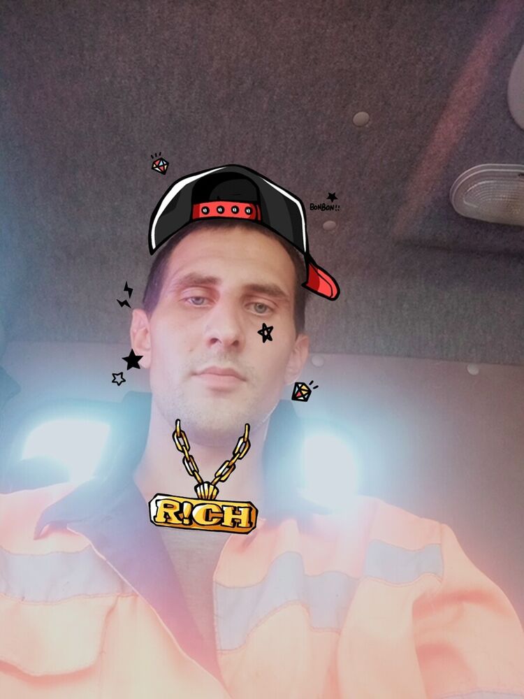 21141263  , 32 ,    