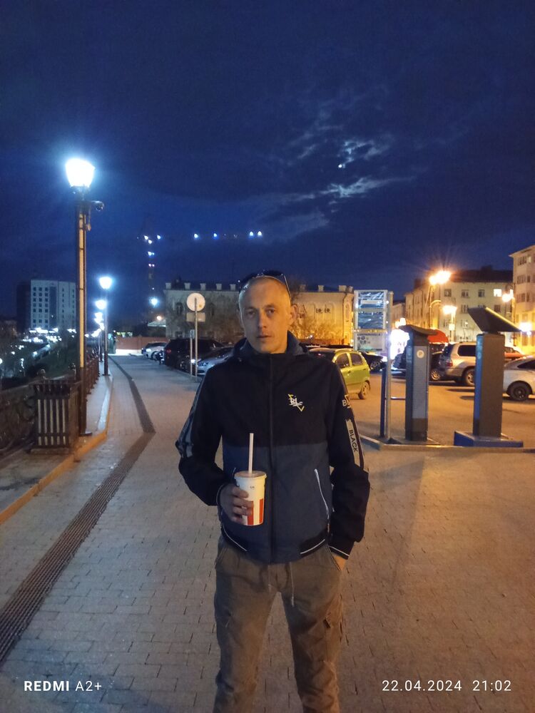  42970533  Sergey, 33 ,    