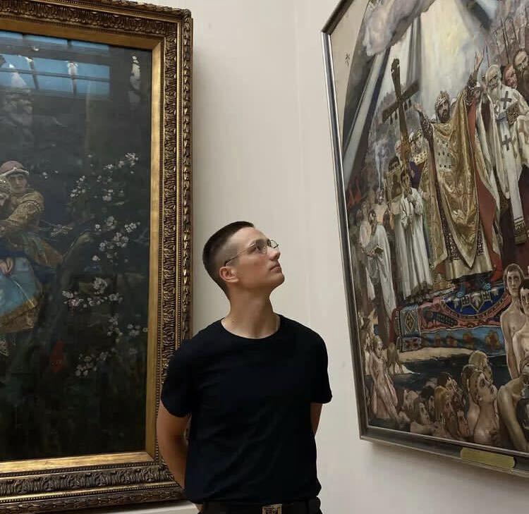 ���� 31308253 ����� ������, 23 ����, ���� ���������� � ������