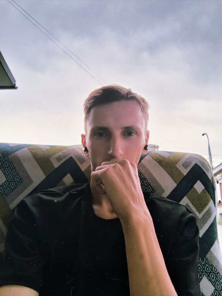  49094233  , 24 ,    