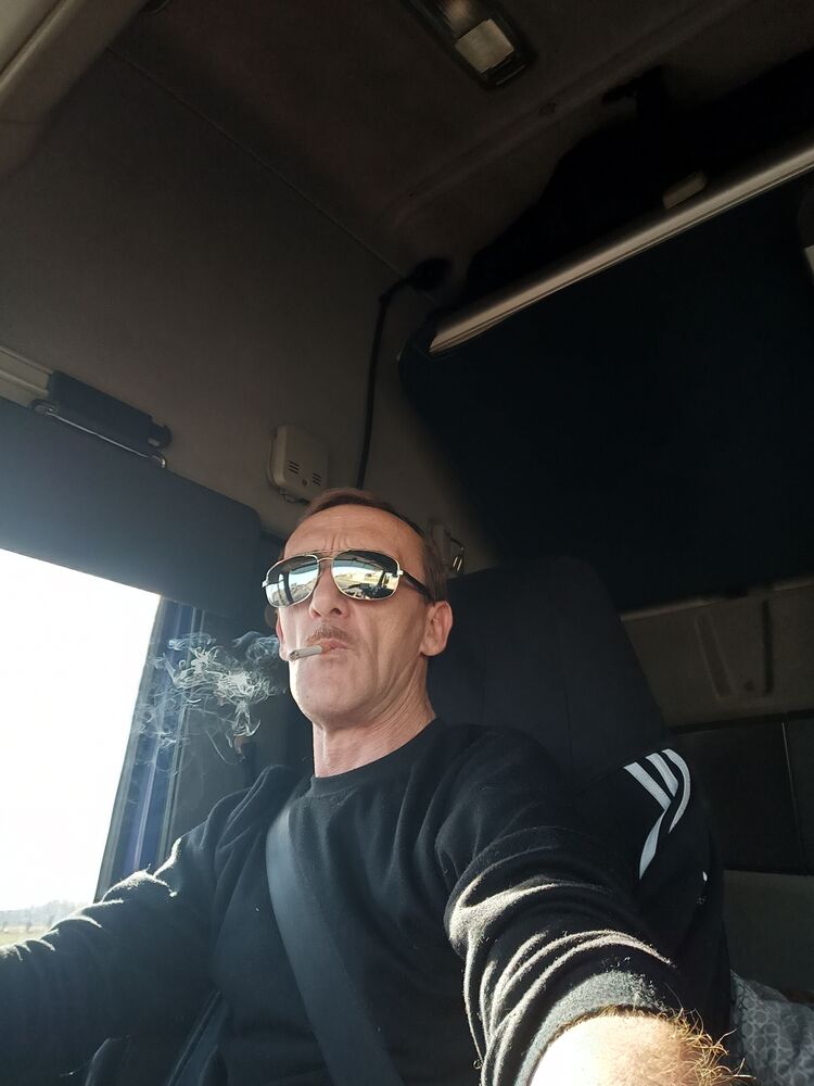  26468673  , 54 ,    