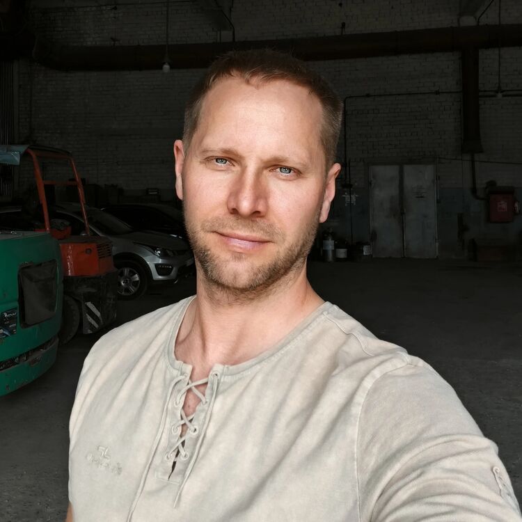  51816523  , 43 ,    
