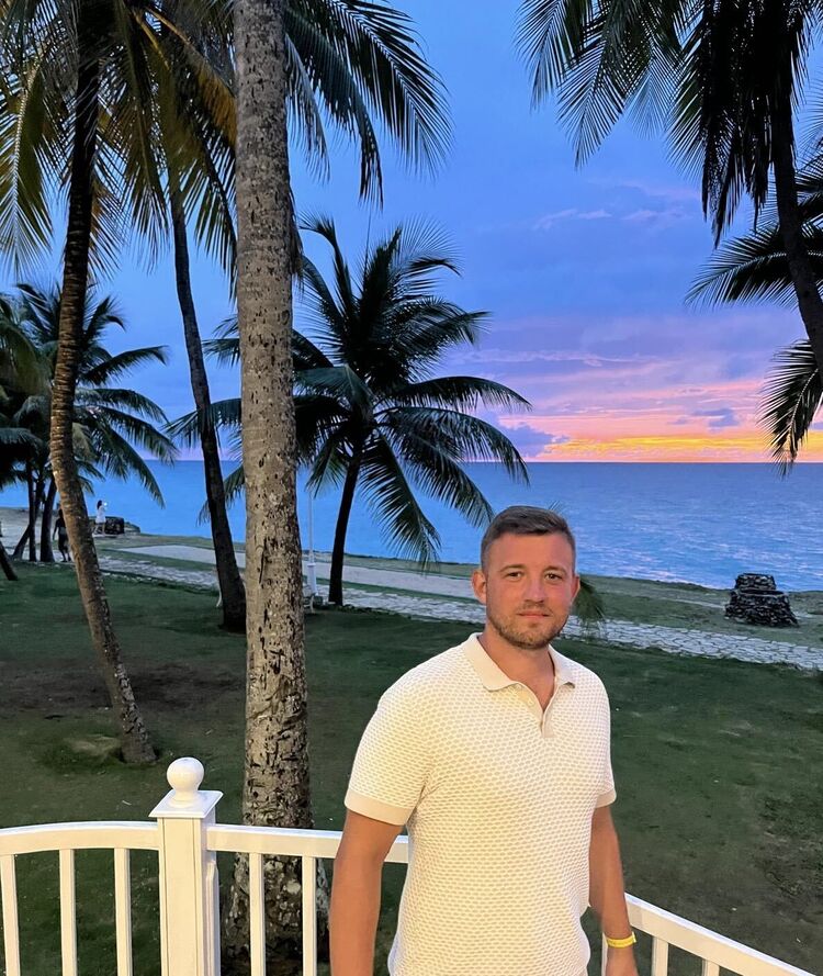 ���� 46892633 ������� ����, 31 ���, ���� ���������� � �����-����������