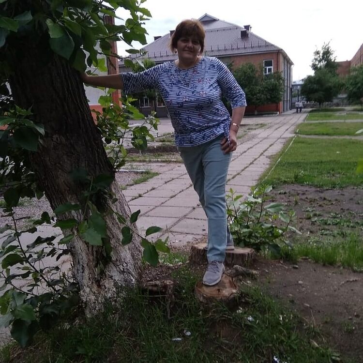  17074933  Lyubov, 59 ,    