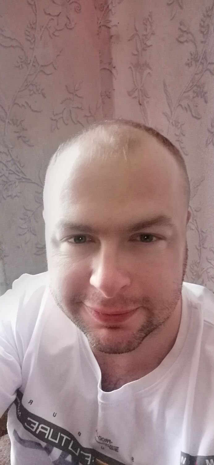 ,   Mikhail, 36 ,   ,   , c , 