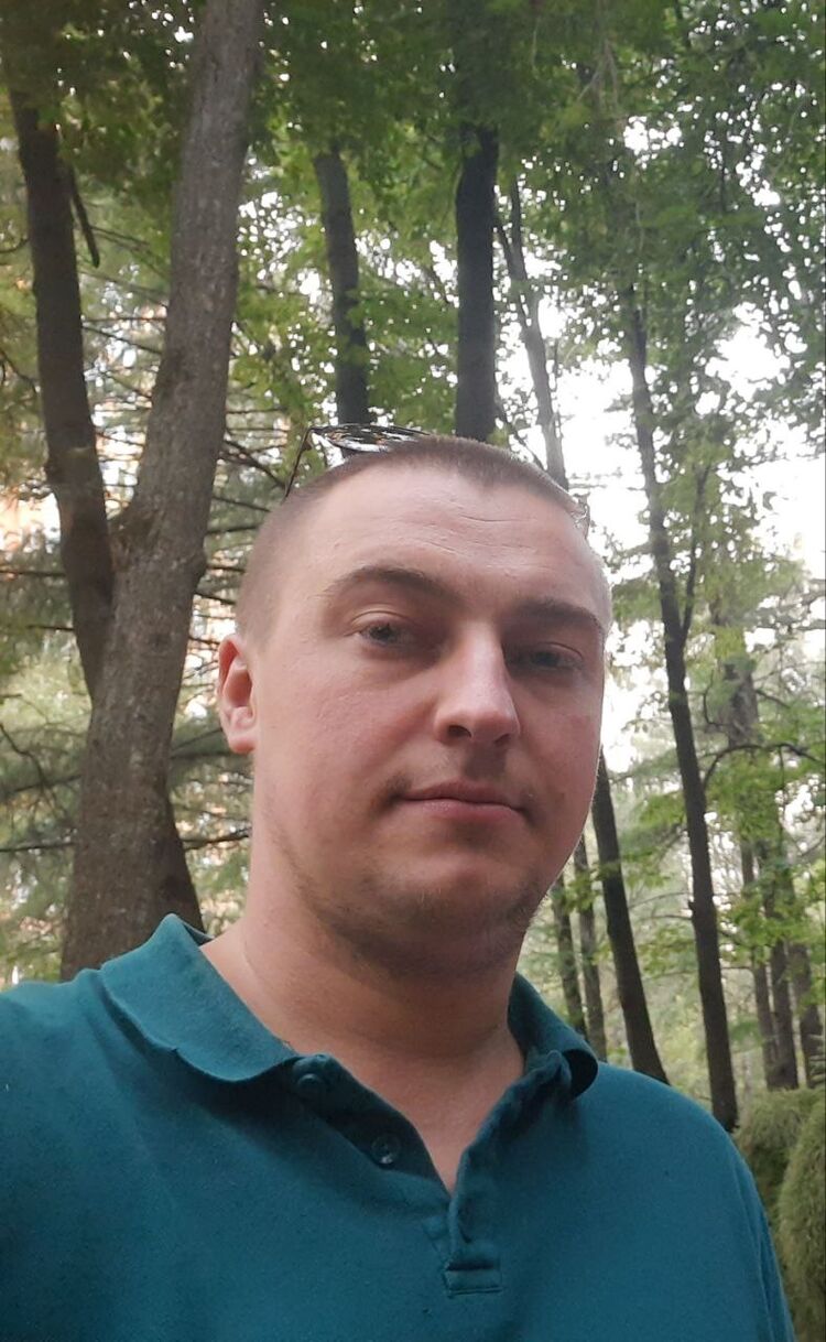  ,   Nik, 28 ,   ,   