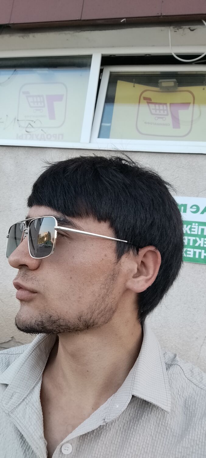  ,   Azizbek, 21 ,   ,   