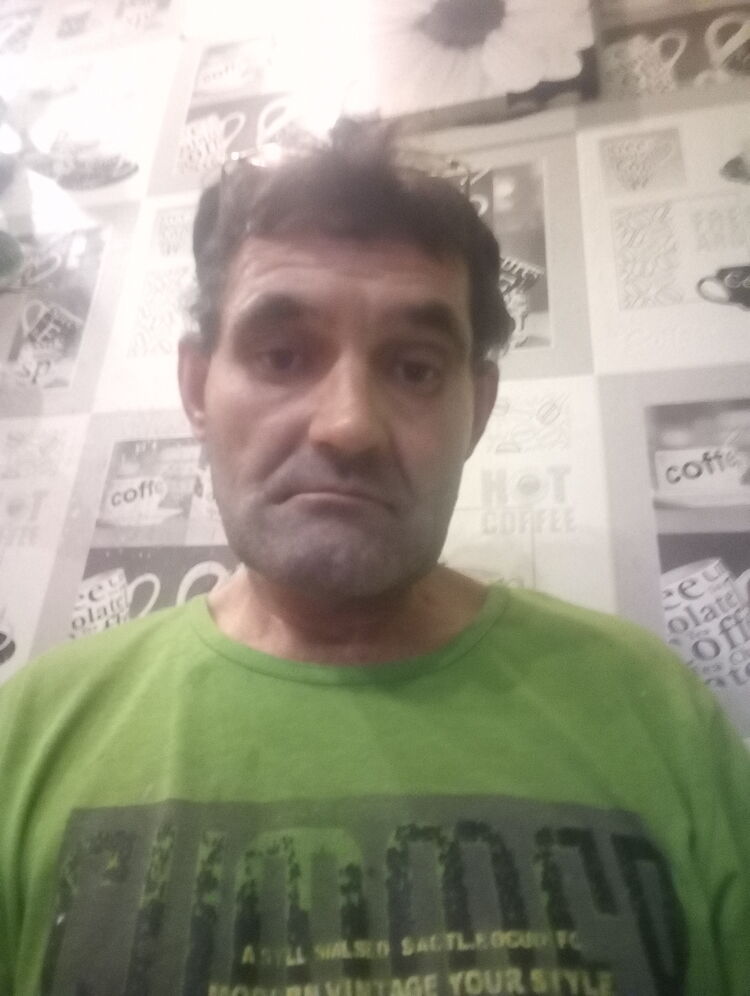  31425893  Yitalij, 55 ,    