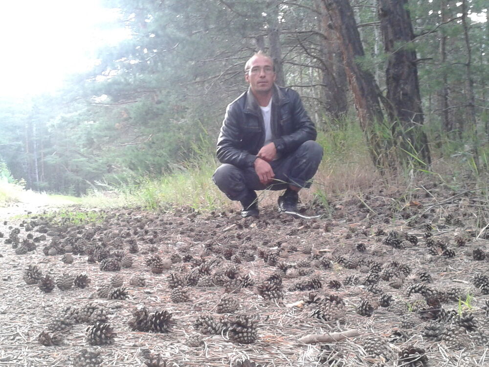  ,   Pavel, 41 ,  
