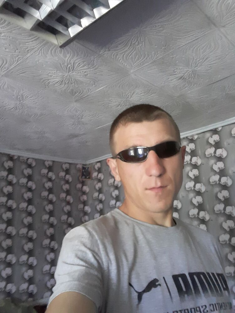  25097763  , 33 ,    