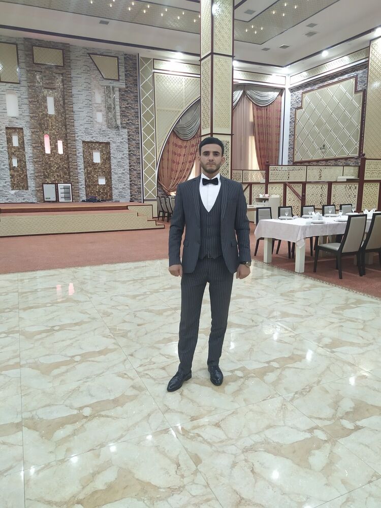  ,   Zaur, 37 ,   ,   , c , 