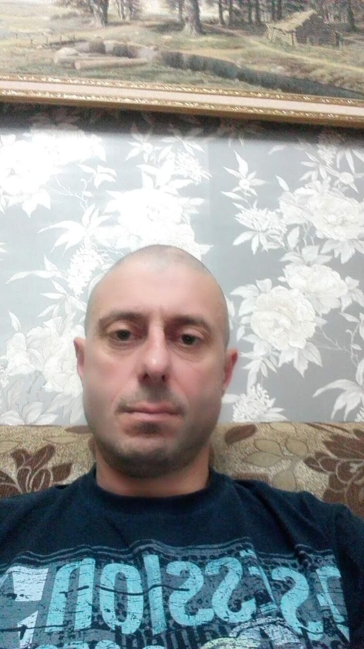  48455483  , 42 ,    