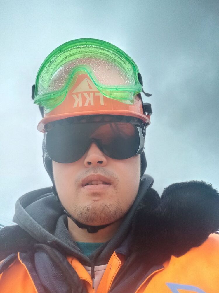  53643103  , 27 ,    -