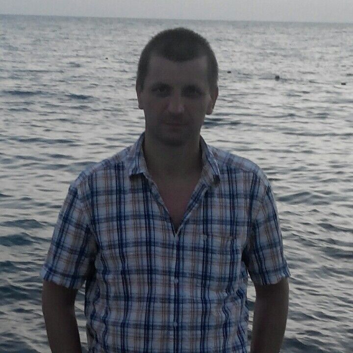  7709743  , 52 ,    