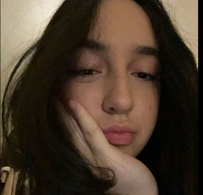  51947753    , 24 ,    