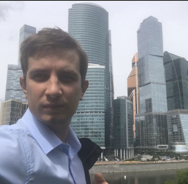  37584903  , 33 ,    --