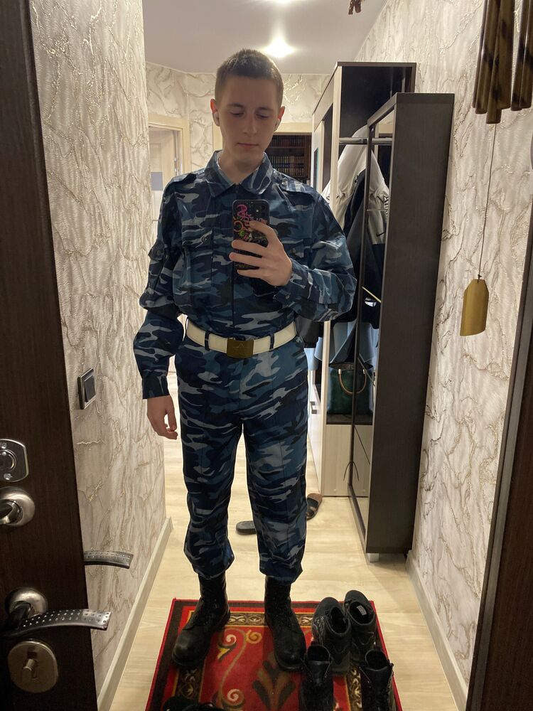  28128803  , 21 ,    
