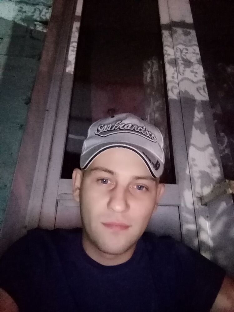  42245453  , 28 ,    