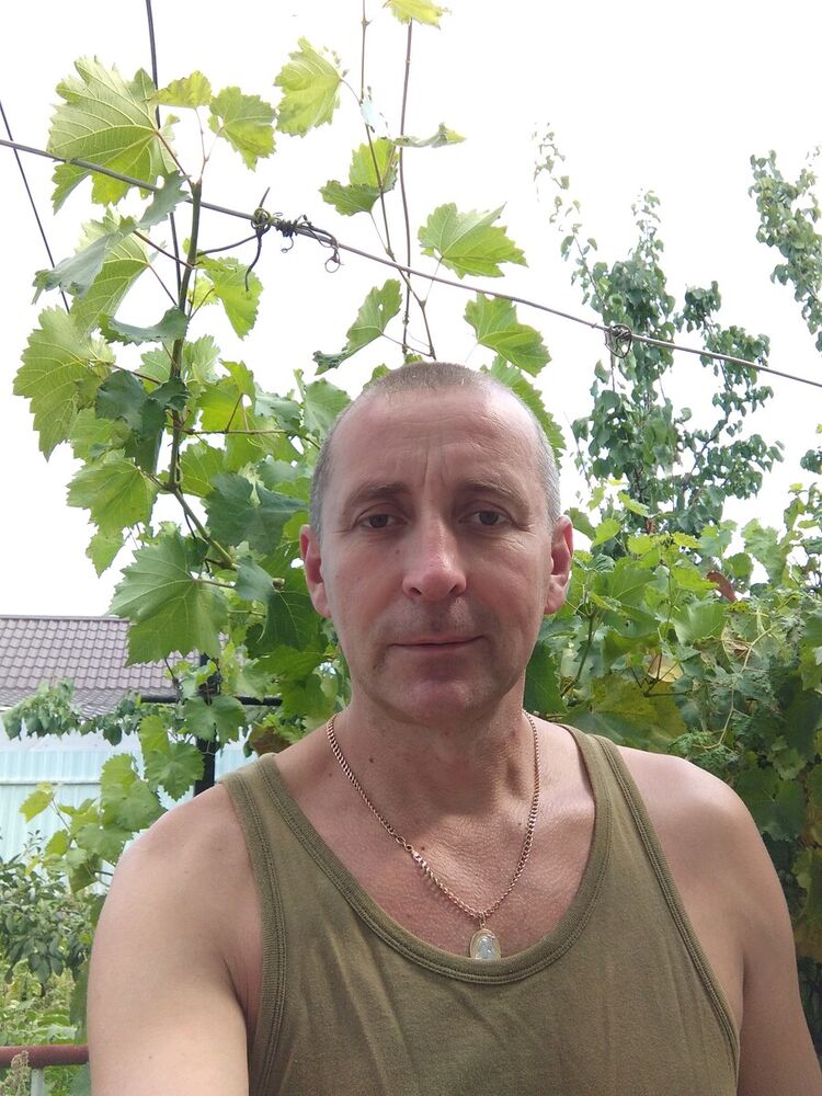  20689513  , 49 ,    
