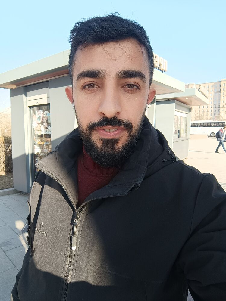 50670213  Yunus, 30 ,    